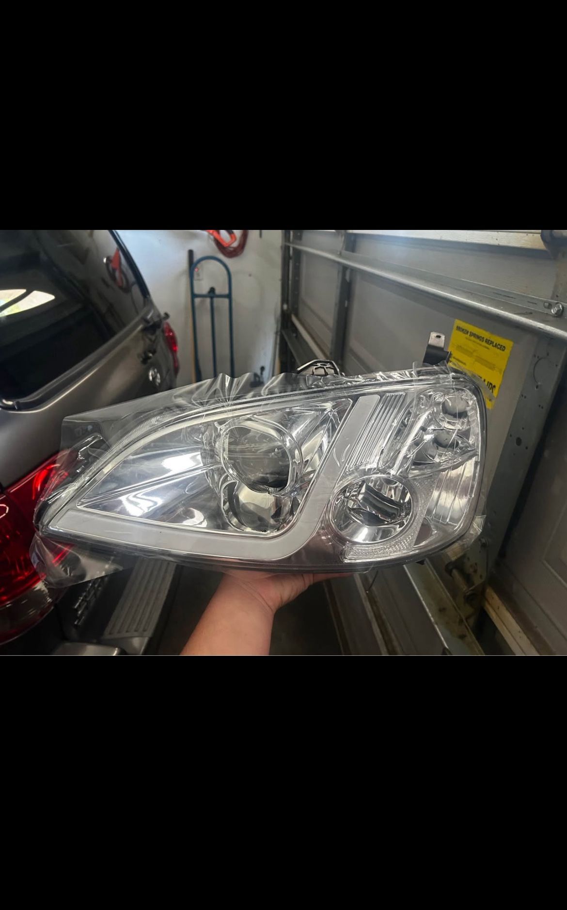 01-03 Honda Civic Head Lights