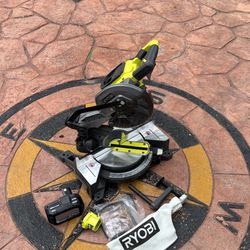 RYOBI ONE+ 18V Cordless 7-1/4 in. Compound Miter Saw (1) Battery 4.0 And Charger 