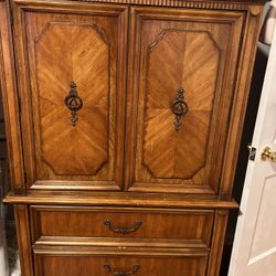 Armoire