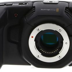 Blackmagic Pocket Cinema Camera 6K Pro (EF)