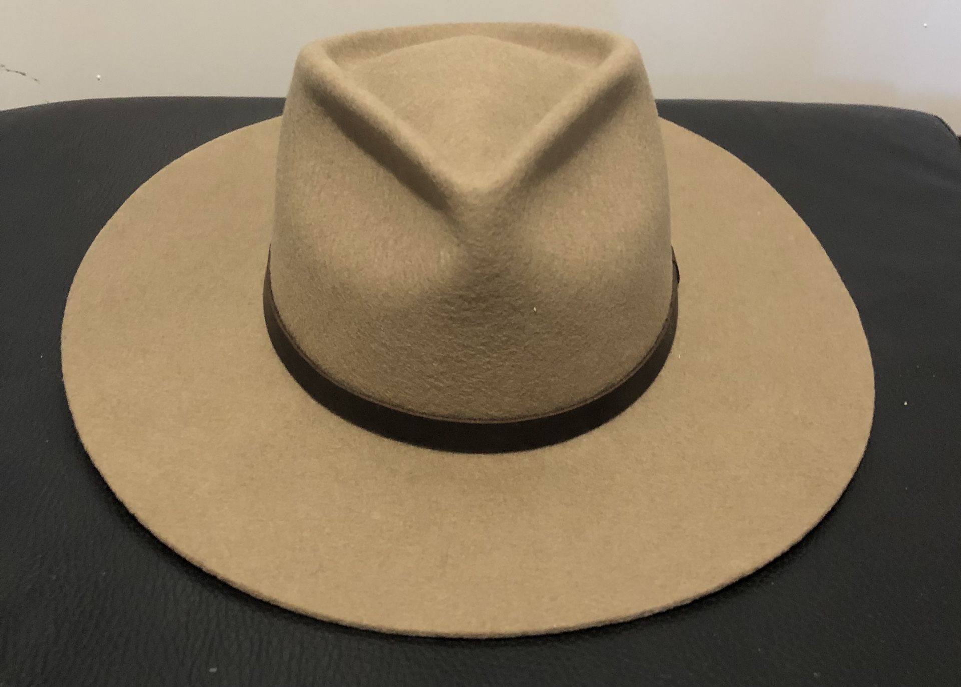 Yellow 108 Dylan Fedora Putty Size medium Size 7 1/8