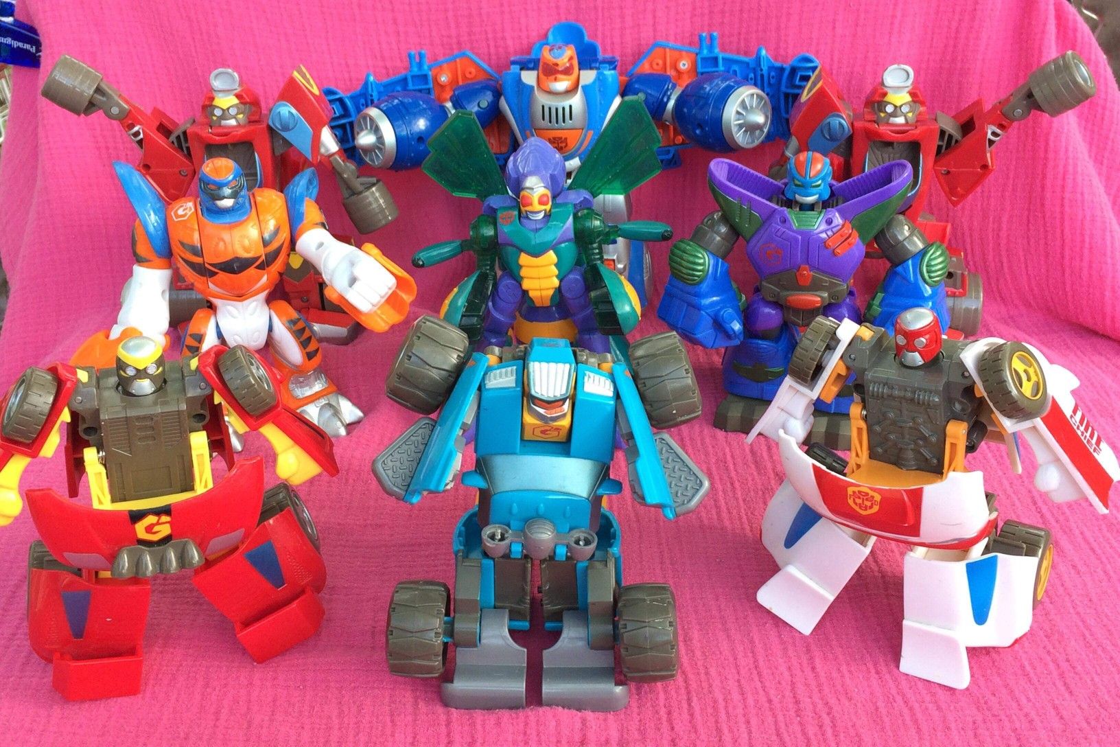 9 Gobots Playskool Transformers Plane Cars Gorilla Bee Tiger Figures $22 pu in Franklin