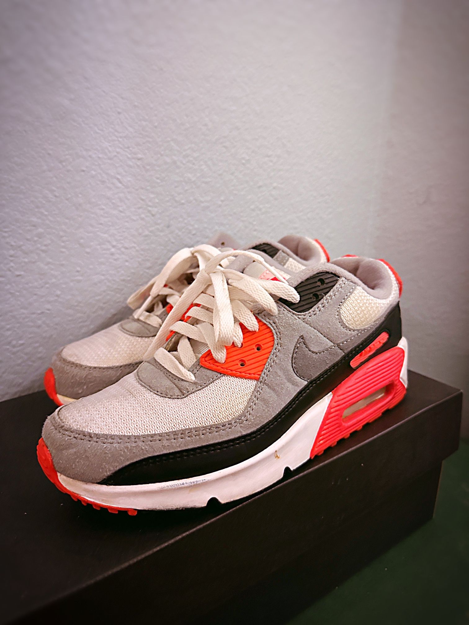 Nike, Air Max 90, Infrared, Size 5.5Y