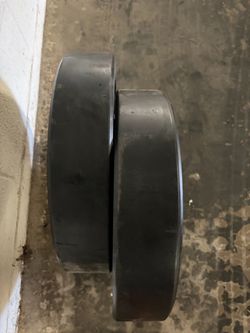 Pair of Rogue 55 lbs bumper plates
