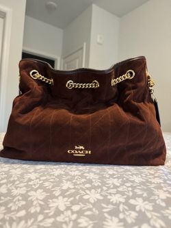 Coach Evelyn Shoulder Bag With Quilting – Brown Suede