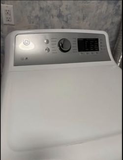GE Washer- Top Loader )extended Warranty Included