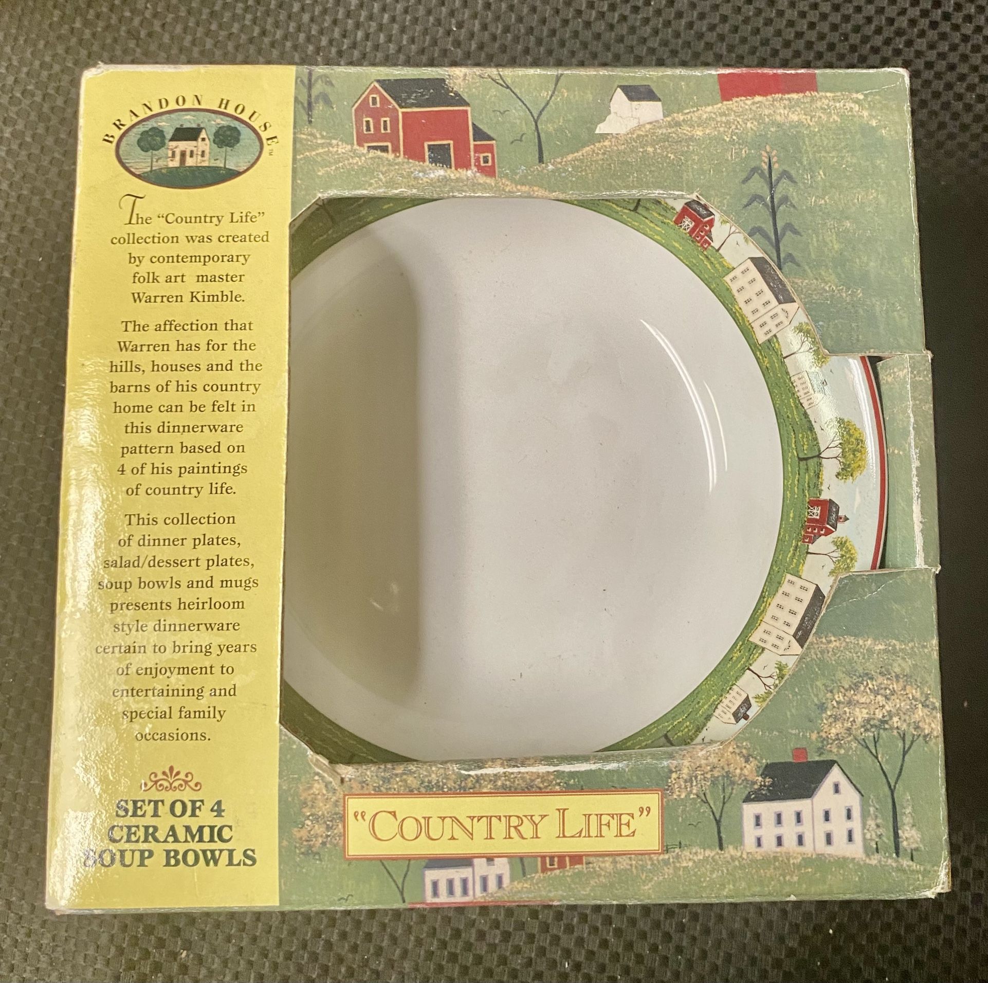 NIB Nice House Warren Kimble Country Life by Sakura 7 1/2" Soup Bowls
