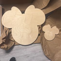 Minnie Mouse Party Decor Would Cut Out