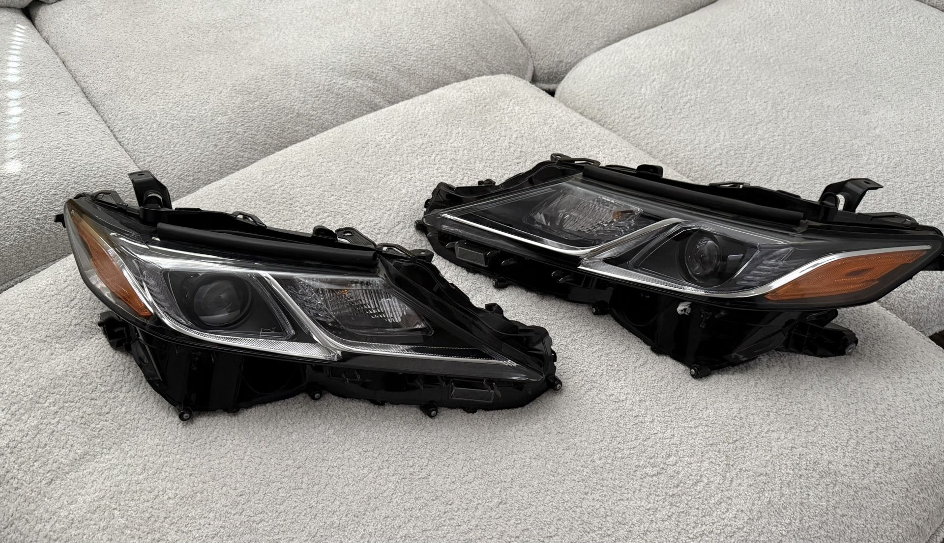 2018 -2022  Toyota Camry Headlight LED Lamp  Left and Right  Brand New Never Used 