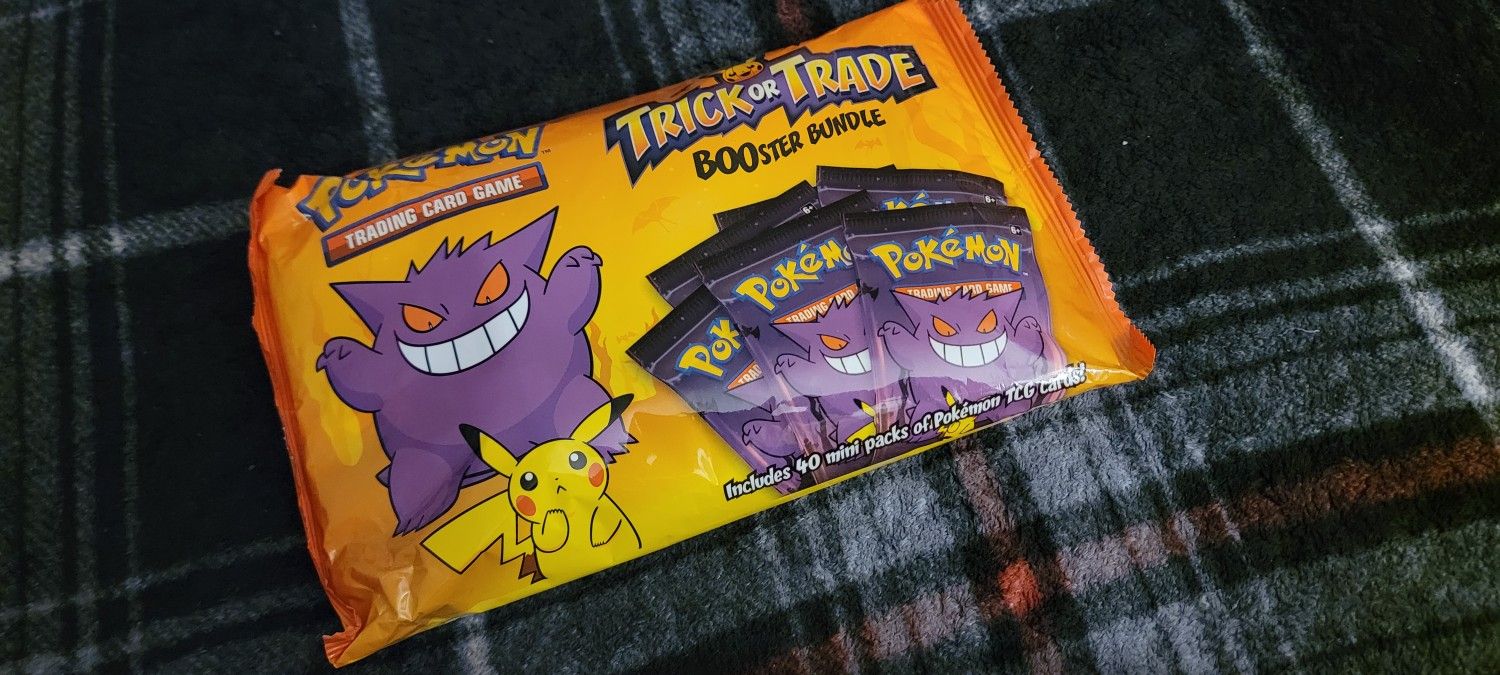 Pokémon Trick Or Trade Booster Bundle 2022