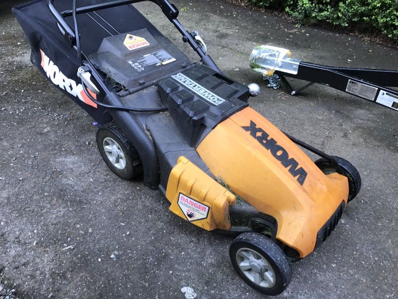 WORX wg780 rechargeable battery lawn mower electric cordless for