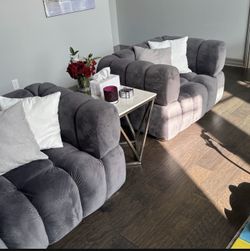 Meridian couch set