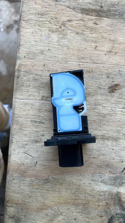Genuine Mass Air Flow (MAF) sensor maf 0133