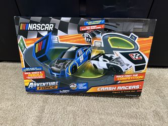 NASCAR  Adventure Force Crash Racers Figure 8 Circuit