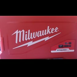 Milwaukee SHOCKWAVE  58 Pcs =$30