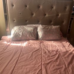 King Size Bed Set W/ Dresser 