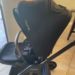 Nuna Triv Stroller