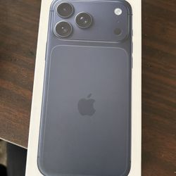 iPhone 17 Pro Max 2TB