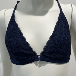 Victoria Secret’s Navy Blue Lace T Back Bralette Size Medium