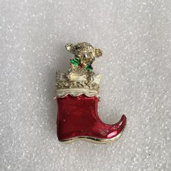 HOLIDAY CHRISTMAS BROOCH