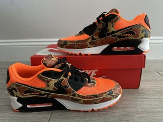 Nike orange hot sale camo shoes