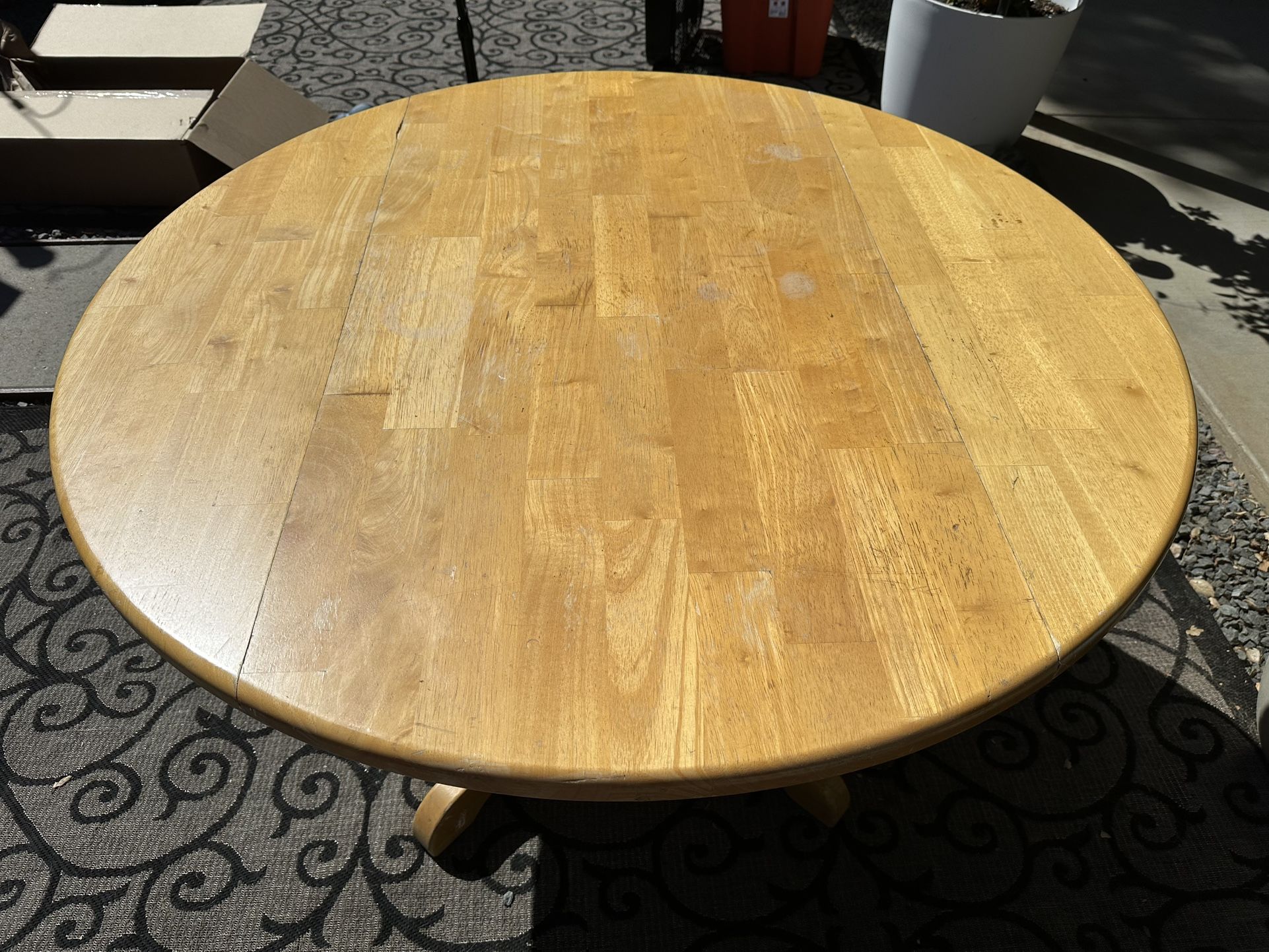 Kitchen table