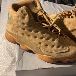 Air Jordan 13 Retro Size 9 Elemental GoldBaroque Brown