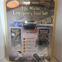 This Swiss+Tech 3 Piece Micro 5-in-1 Emergency Tool