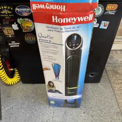 Honeywell Standup Fan