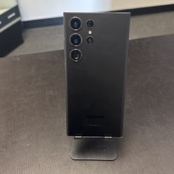 Samsung Galaxy S23 Ultra 256GB Unlocked 