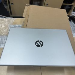 HP laptop 15 - i5 intel core Brand New(Open Box)!! Specs are listed in pictures