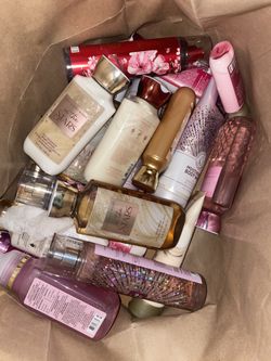 BATH AND BODYWORKS PRODUCTS 