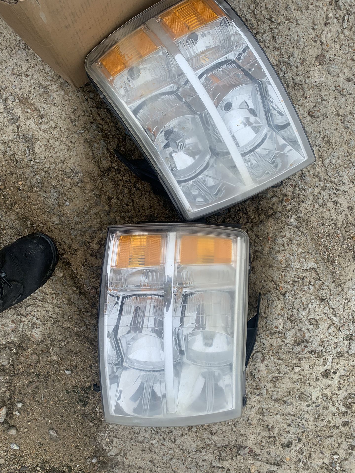 Chevrolet Silverado Headlights