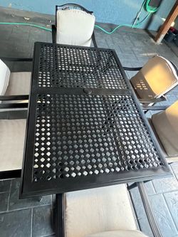 Outdoor table