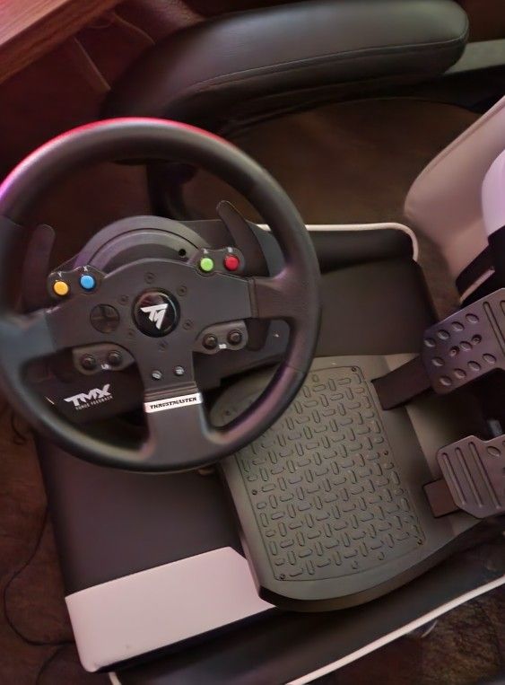 TMX Force Feedback Racing Wheel