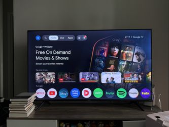 Hisense 55” 4K UHD smart TV and TV stand