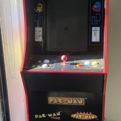 Pac-Man Arcade