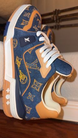 Louis Vuitton Trainer Shoes size 11