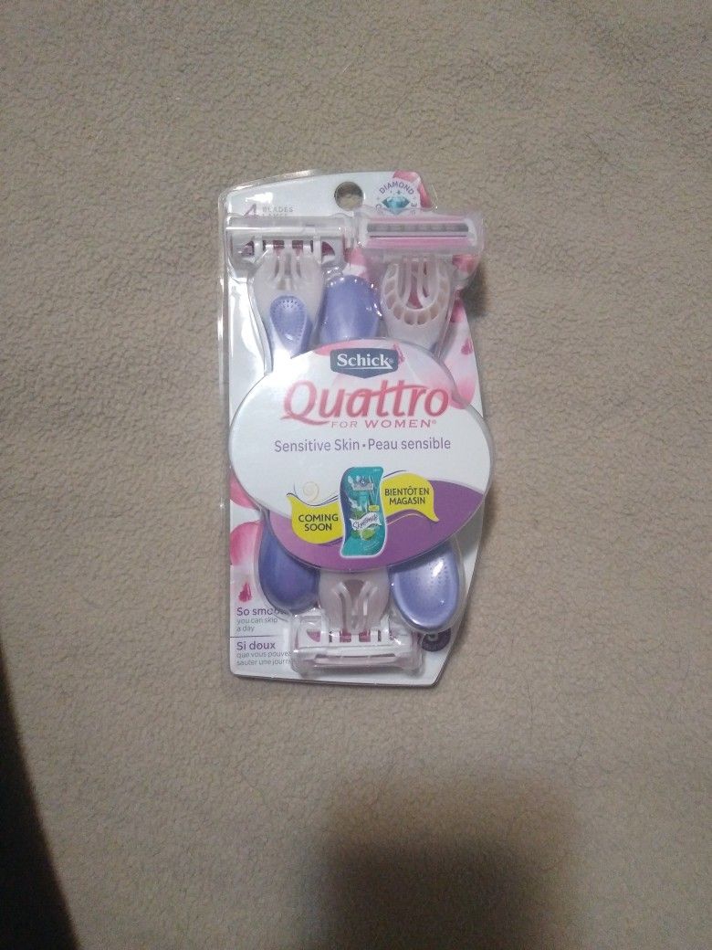 Sensitive Skin Schick Quattro Disposable Razors