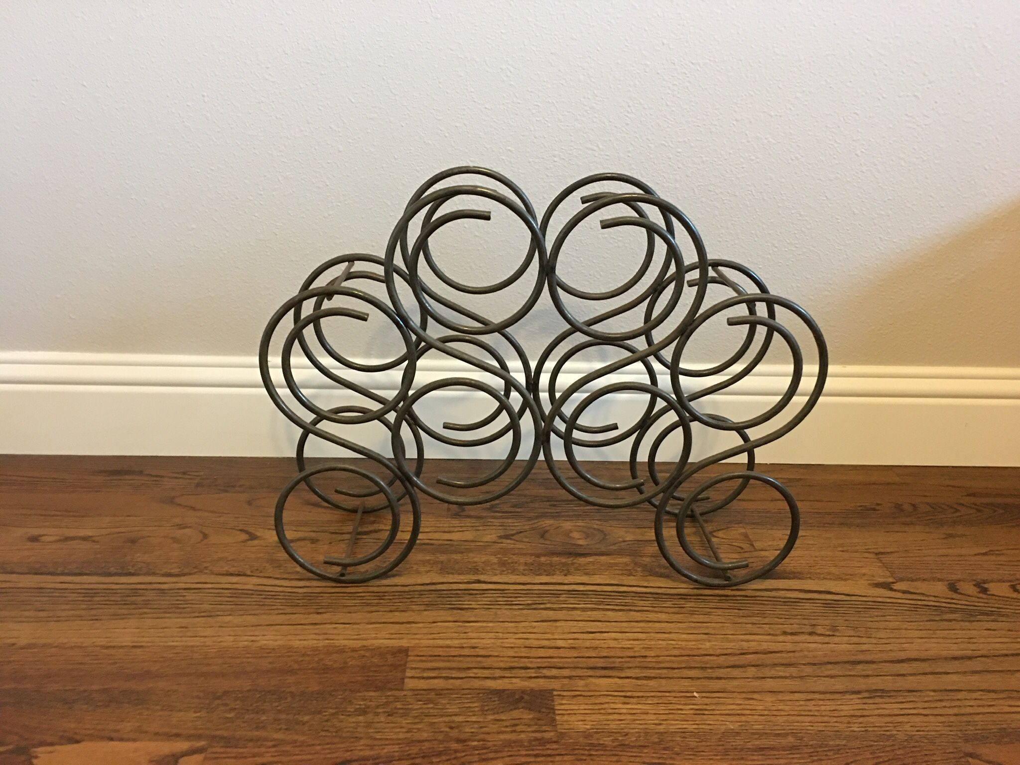 Wine Rack, Metal, Tabletop, Countertop, 8 Bottles.