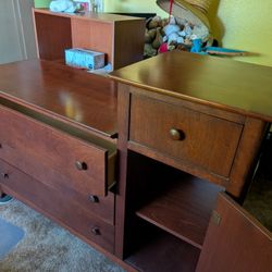 Changing Table/Dresser 