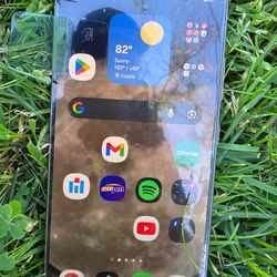 Samsung galaxy s24 ultra violet edition128 gb AT&T/ CRICKET
