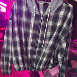 Women’s flannel zip up jacket