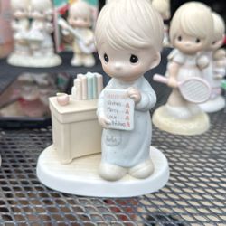 Precious Moments Figurine “Love Never Fails” 1984 Teacher with report card