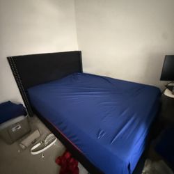 queen size mattress and bed frame