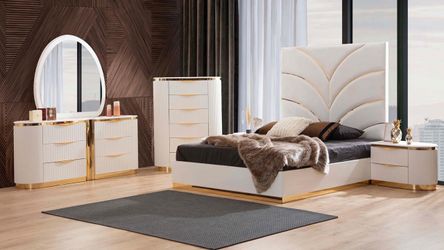 Laura King Size 6 pcs bedroom set with 2 night stand , dresser , mirror and tall chest