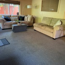 Sofa/Couch   San Diego  92117 