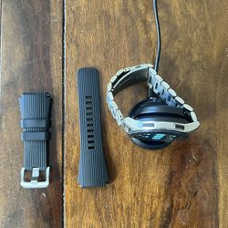 Samsung Galaxy Watch with Charger 