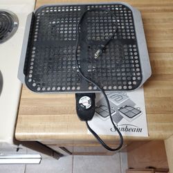 VINTAGE 1992 ELECTRIC SUNBEAM INDOOR GRILL WITH  GRIFFO GRID BBQ