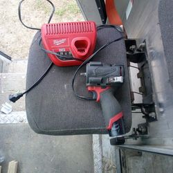 Milwaukee Stuby 3 G 550 Lbs Torque